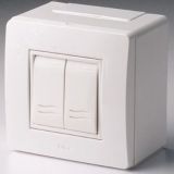 Коробка для миниканала 2 выключателя белая универсальная 10001 DKC