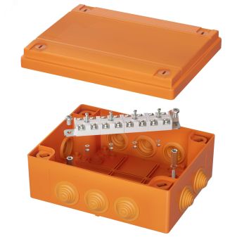 Коробка пластиковая FS с кабельными вводами       иклеммниками,IP55,150х110х70мм, 12р,              450V,6A,4мм.кв FSB211204 DKC
