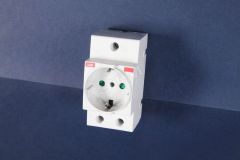 Розетка щитовая 2Р+N 16A 2CSM110000R0701 ABB