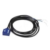 Датчик индуктивный 10мм 12-24В кабель 2м XS7E1A1DAL2 Schneider Electric