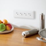 Рамка Mosaic 8 модулей - белая 078818L Legrand