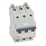 Выключатель автоматический трехполюсный 32А C DX3 10kА/16kА 409257 Legrand