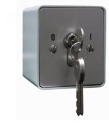 Переключатель с ключом Keyswitch, накладной, 2 группы контактов НР/НЗ, высокий уровень секретности smkd0204 Smartec