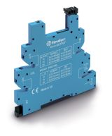 Розетка MasterOUTPUT с винтовыми клеммами (с зажимной клетью) для реле 34 серии, питание 24В DC, в комплекте пластиковая клипса, опции: LED 93627024 FINDER