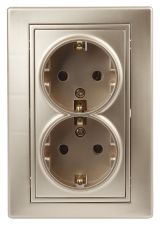 Розетка Intro Plano 1-205-04 с заземлением двойная 2X2P+E Schuko, 16А-250В, IP20, СУ, шампань Б0053918 ЭРА