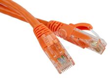Патч-корд U/UTP категория 5е LSZH 3м оранжевый 30893 Hyperline