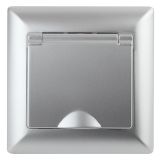 Розетка Intro Solo 4-203-03 с заземлением 2P+E Schuko с крышкой, 16А-250В, IP20, СУ, алюминий Б0053659 ЭРА