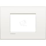 LivingLight Рамка AIR 3 поста Белый LNC4803BN BTicino