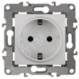 Розетка 2P+E Schuko со шторками, 16A-250В, Эра12, белый, 12-2102-01 Б0014687 ЭРА